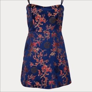 Realization par Emilie dress